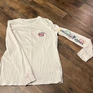 Women’s small vineyard vines 2021 happy new year shirt